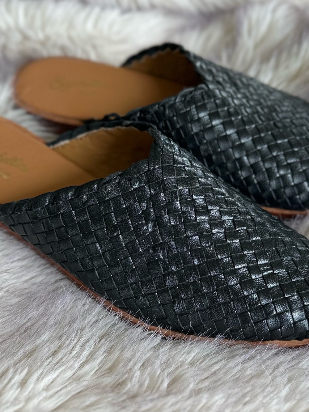 Seychelles Black Woven Places 2 Go Mule